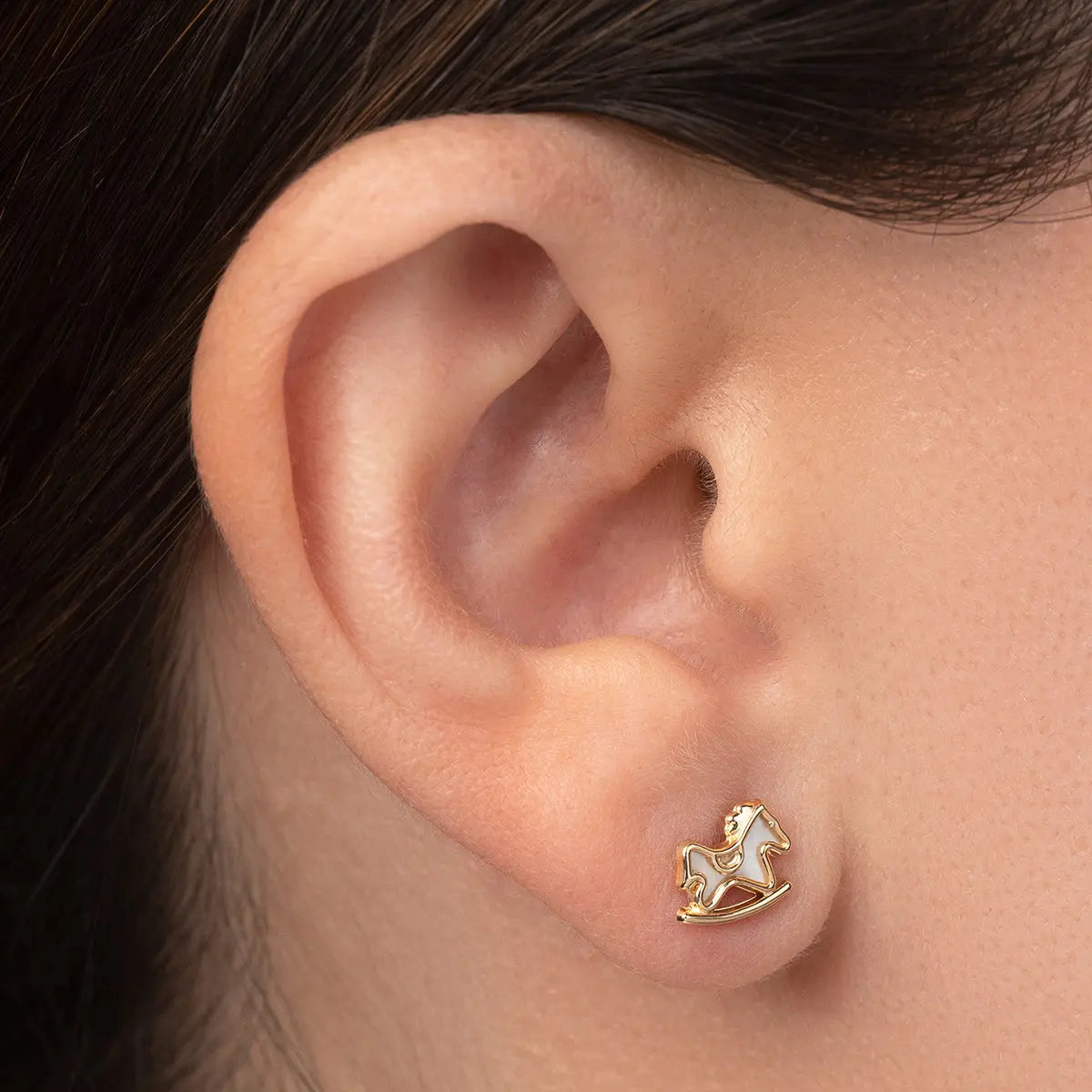 Aretes de oro 14K broquel Caballito mecedor oro amarillo con madre perla GIALLO JEWELRY
