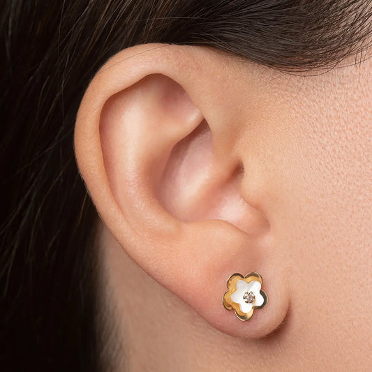 Aretes de oro 14k Broquel Agua de flor con oro amarillo, madre perla y circonia GIALLO JEWELRY